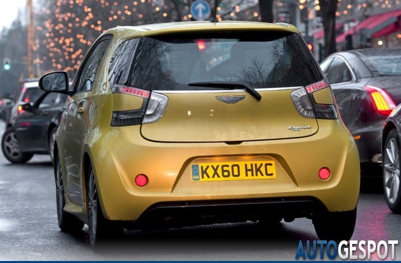 Aston-Martin-Cygnet-iQ-2