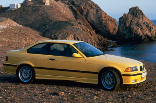 BMW-E36-M3-25yrs-06s