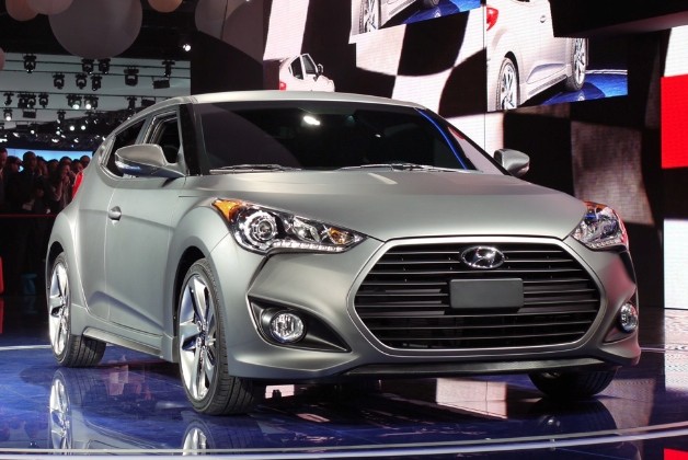 2013-hyundai-veloster-turbo-1